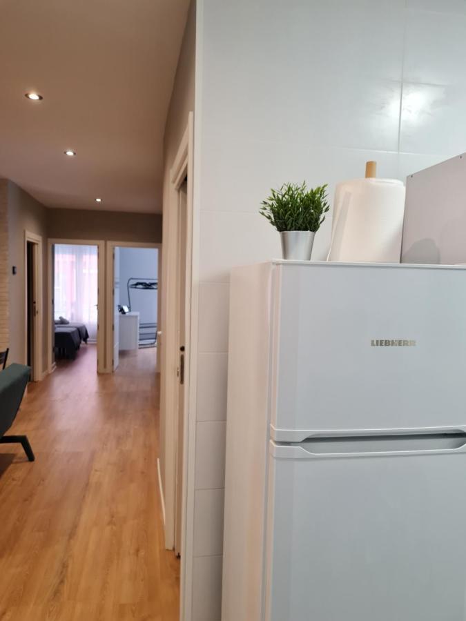 Ayuntamiento Parking Gratis. Auto Check-In. Apartman Bilbao Kültér fotó