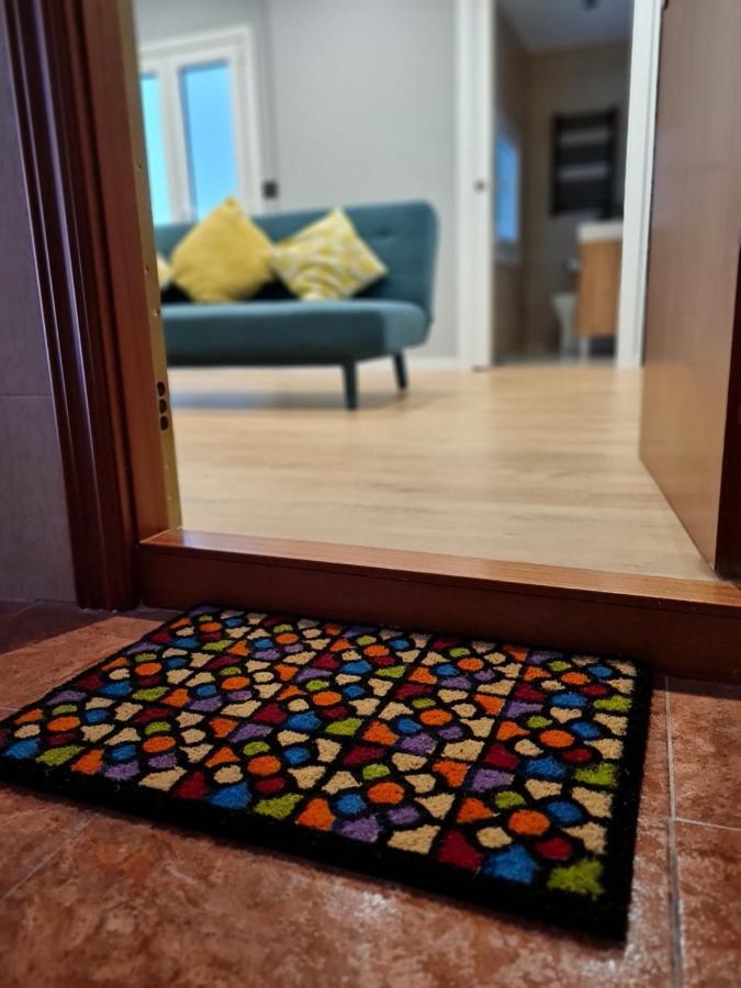 Ayuntamiento Parking Gratis. Auto Check-In. Apartman Bilbao Kültér fotó