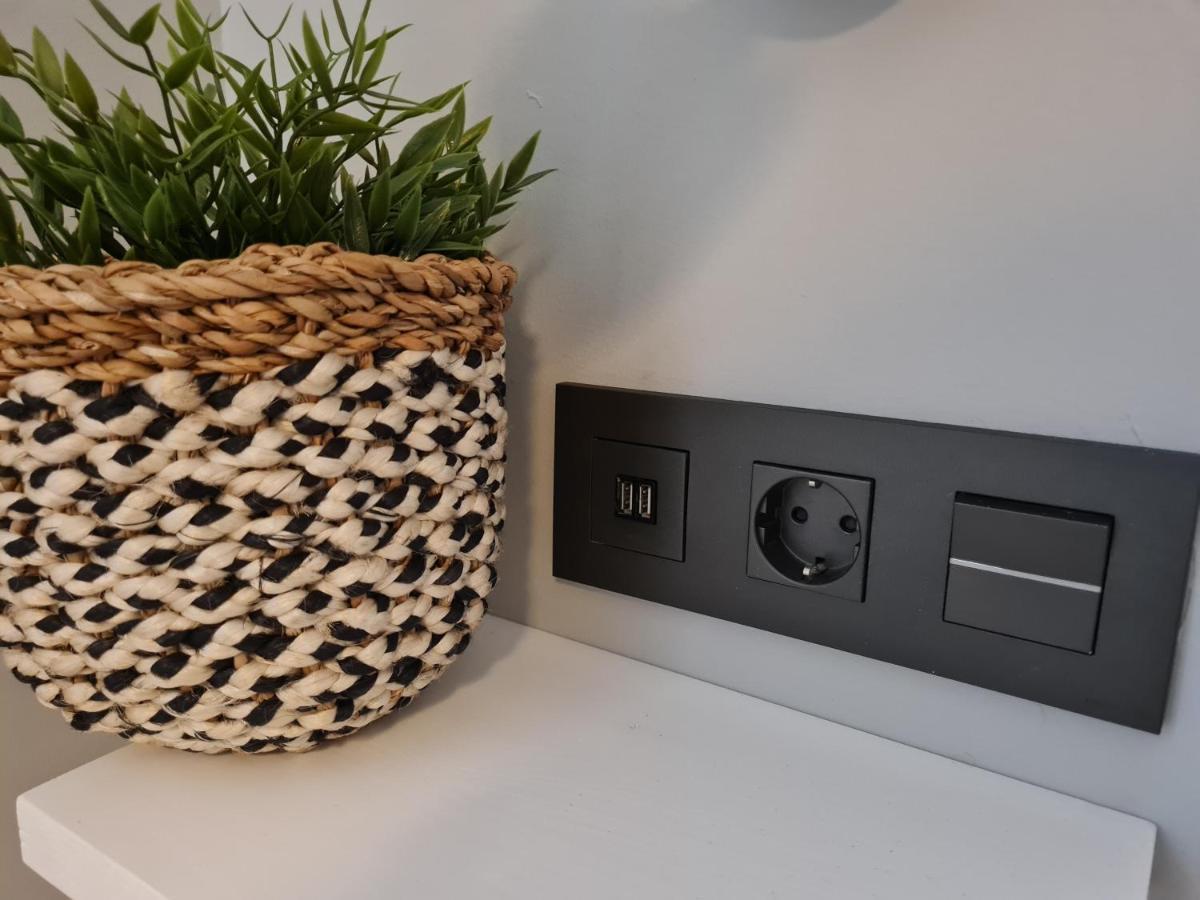 Ayuntamiento Parking Gratis. Auto Check-In. Apartman Bilbao Kültér fotó